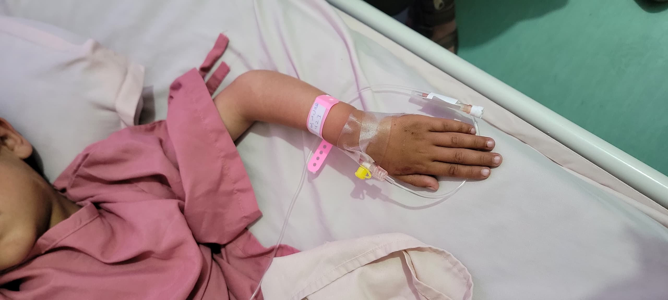 Barn i sygeseng efter eksplosion på skole