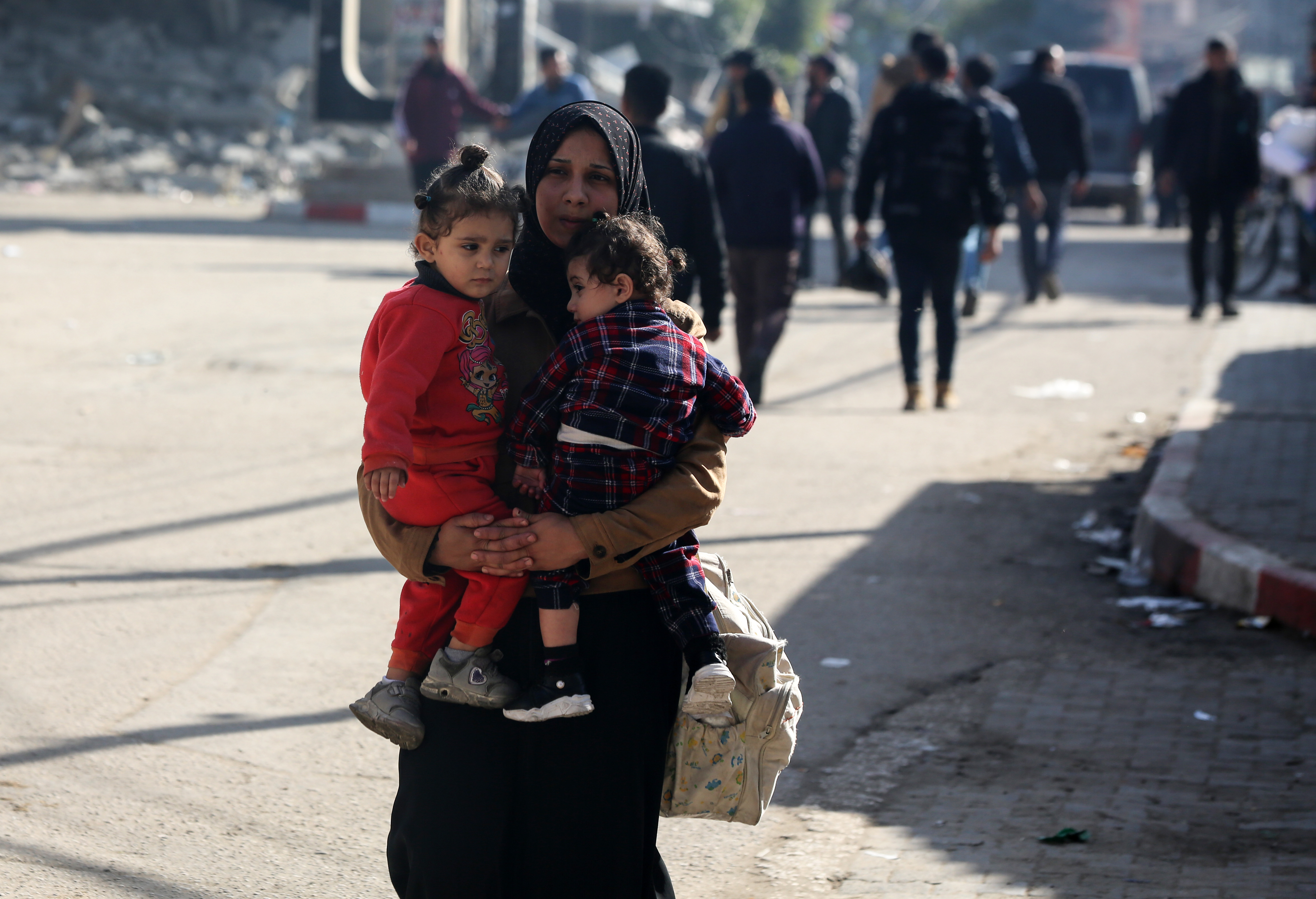 Give emergency relief in Gaza